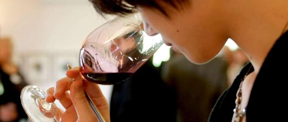 un-euro-sur-deux-issu-de-la-viticulture-bordelaise-provient-de-letranger
